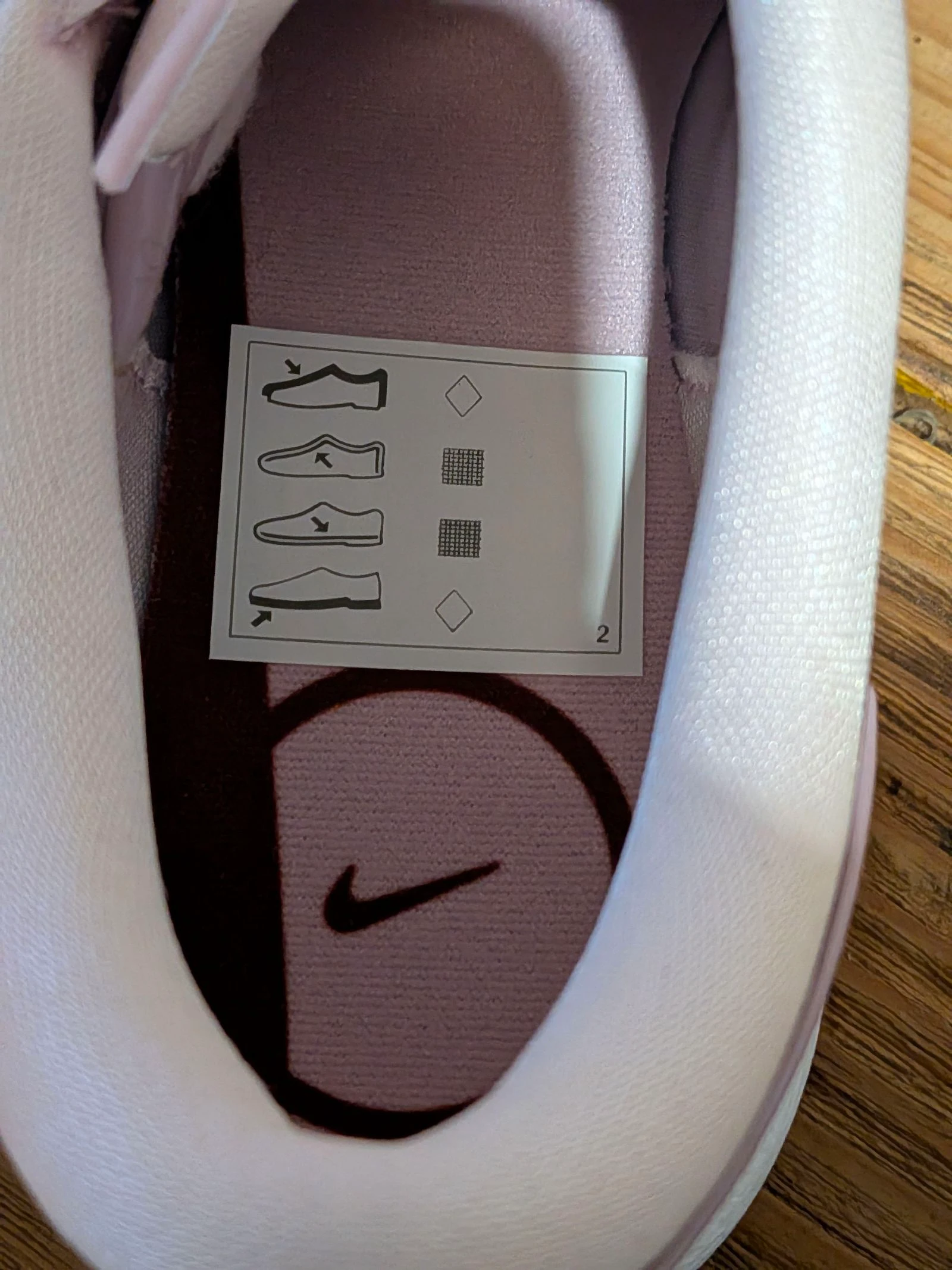 Baskets Nike T90 Total 90 Rose et Rouge Rétro - Taille 39 – photo 4